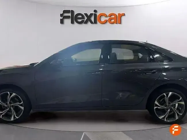 Usado Audi A3 Sportback 110 CV (80 kW) 2023 Gris Utilitario