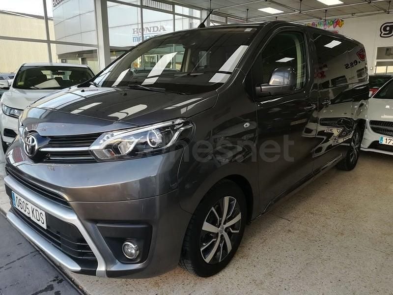 Usado Toyota Proace Verso 150 CV (110 kW) 2017 Marrón Familiar