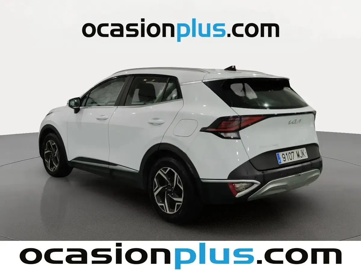 Usado Kia Sportage 136 CV (100 kW) 2023 Blanco SUV