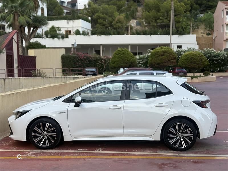 Blanco Usado 2020 Toyota Corolla Active Berlina | 15.200 € (Super precio) - Imagen 1/4