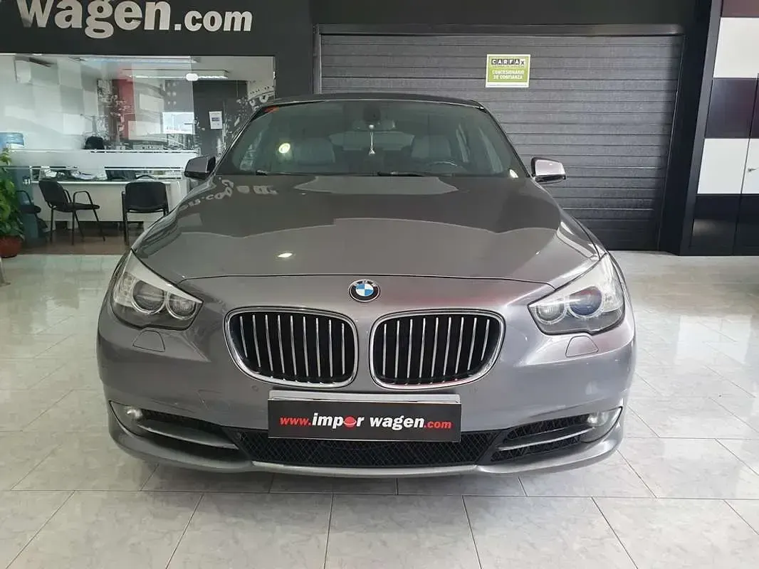 Usado BMW 530 Gran Turismo 245 CV (180 kW) 2012 Gris Berlina