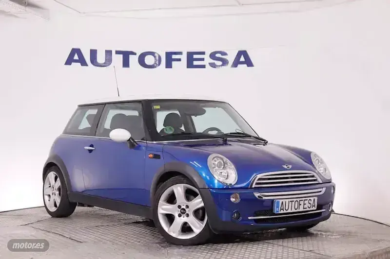 Usado Mini Cooper 116 CV (85 kW) 2006 Azul Utilitario