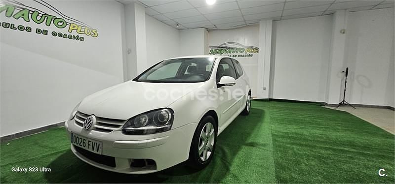 Usado VW Golf VI Highline 140 CV (102 kW) 2008 Blanco Utilitario
