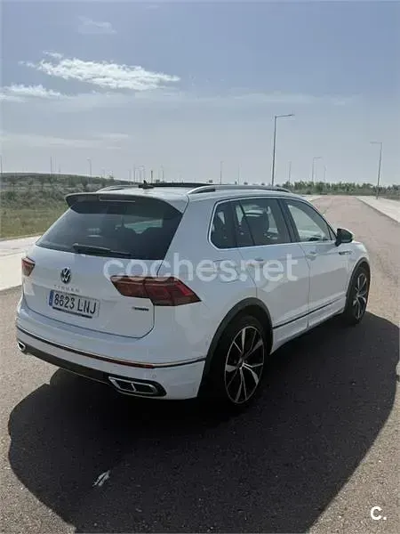 Usado VW Tiguan R-line 200 CV (147 kW) 2021 Blanco SUV