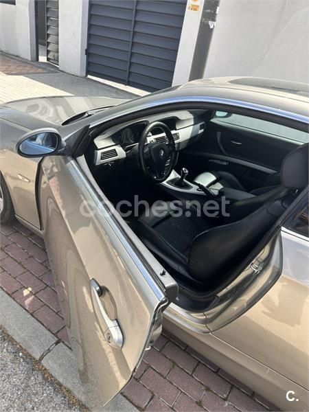 Beige Usado 2008 BMW 325 Coupe | 11.250 € (Buen precio) - Imagen 1/4
