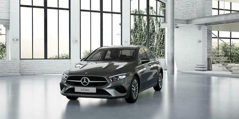 Nuevo Mercedes A250 218 CV (160 kW) 2025 Gris Berlina