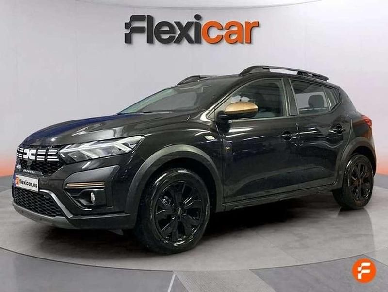 Usado Dacia Sandero Extreme 101 CV (74 kW) 2025 Negro Utilitario