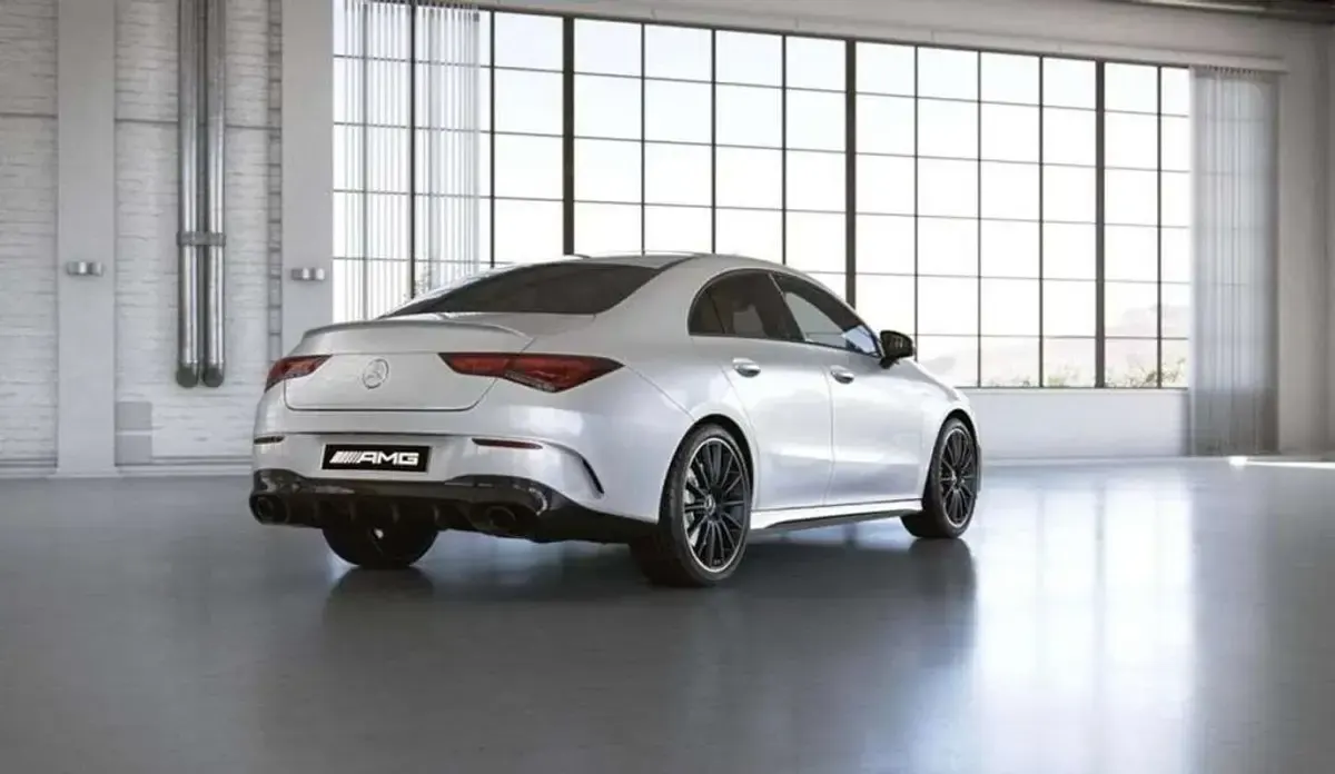 Usado Mercedes CLA35 AMG AMG 306 CV (225 kW) 2020 Gris claro Coupe