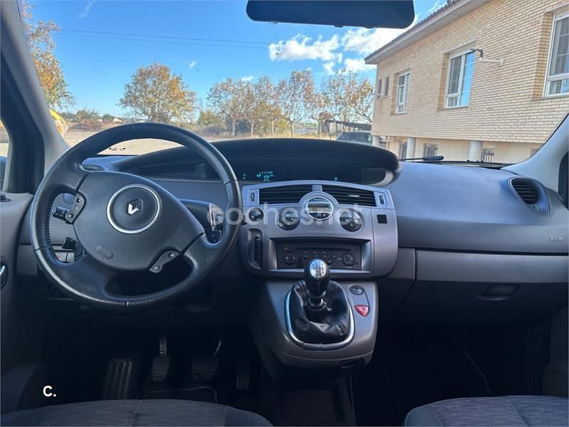 Usado Renault Grand Scénic II Business 105 CV (77 kW) 2008 Azul Monovolumen