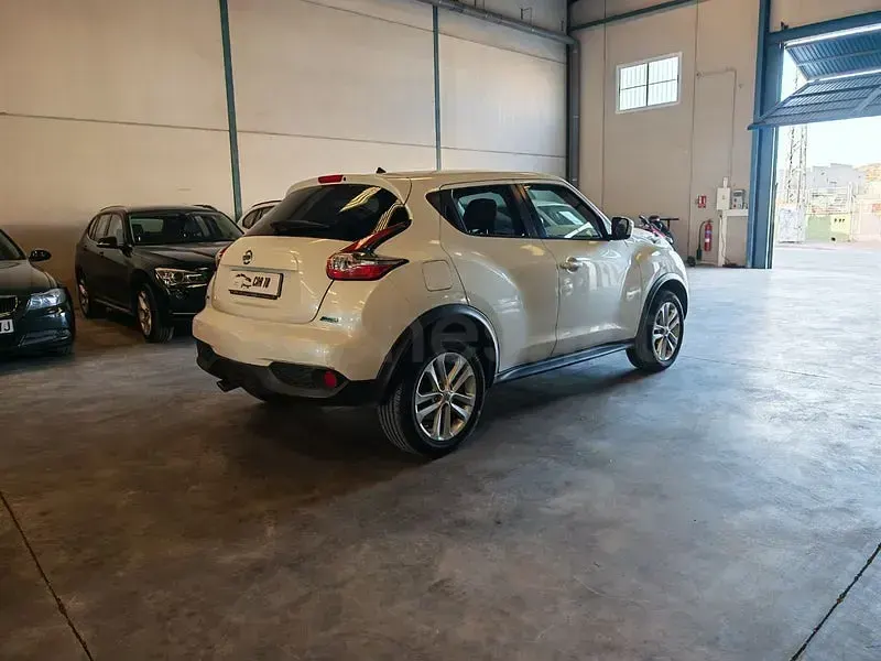 Usado Nissan Juke Premium Edition 110 CV (80 kW) 2015 Blanco SUV