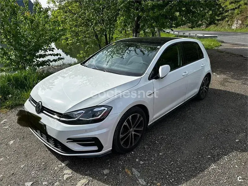 Usado VW Golf VII Sportline 125 CV (91 kW) 2018 Blanco Berlina