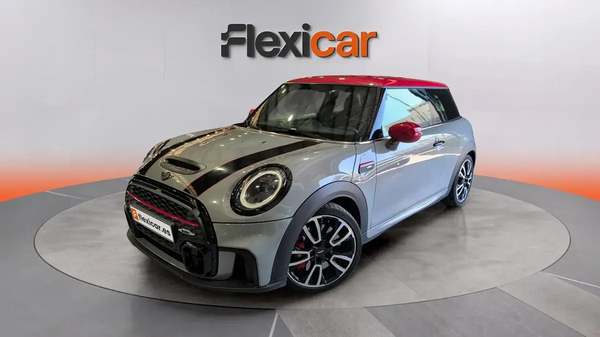 Usado Mini John Cooper Works 231 CV (169 kW) 2022 Gris Utilitario