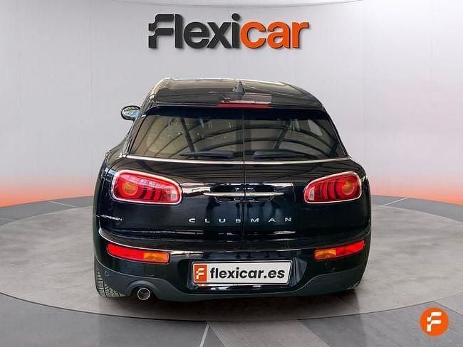 Usado Mini One D Clubman 116 CV (85 kW) 2020 Negro Familiar