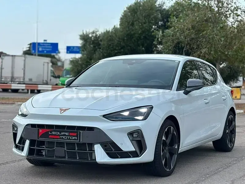 Usado Cupra Leon 150 CV (110 kW) 2025 Berlina
