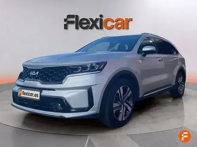 Usado Kia Sorento Plus 230 CV (169 kW) 2023 Gris SUV