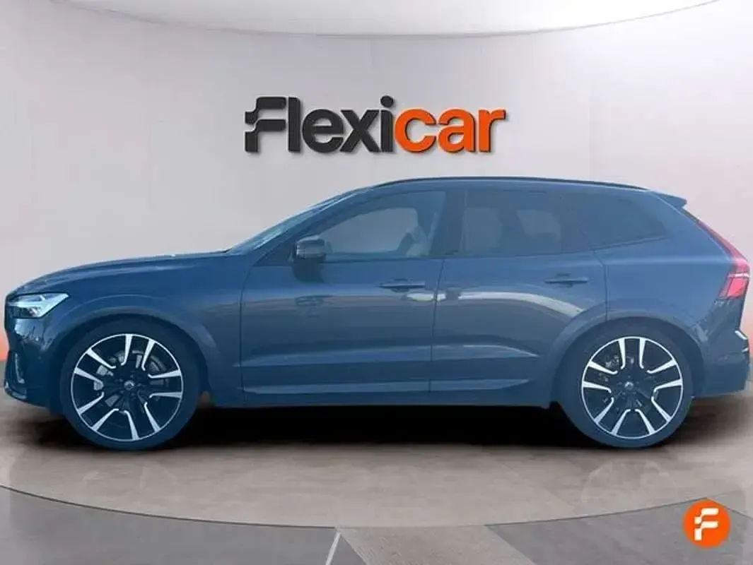 Usado Volvo XC60 Core 197 CV (144 kW) 2024 Gris SUV
