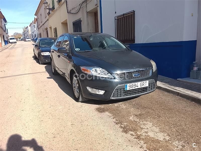 Negro Usado 2009 Ford Mondeo Trend Berlina | 2999 € (Super precio) - Imagen 1/4