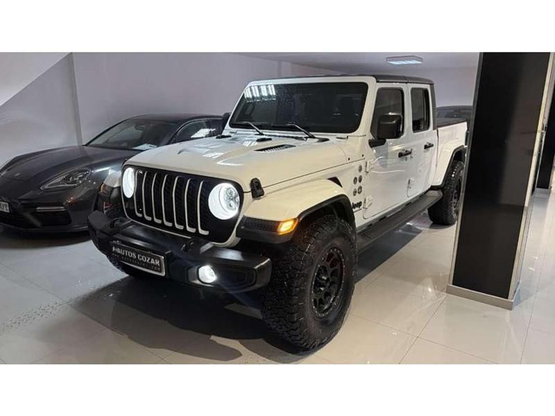 Käytetty Jeep Gladiator Overland 264 HP (194 kW) 2021 Valkoinen Nouto