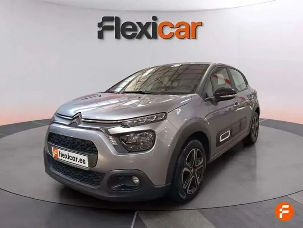 Usado Citroën C3 101 CV (74 kW) 2024 Gris Berlina