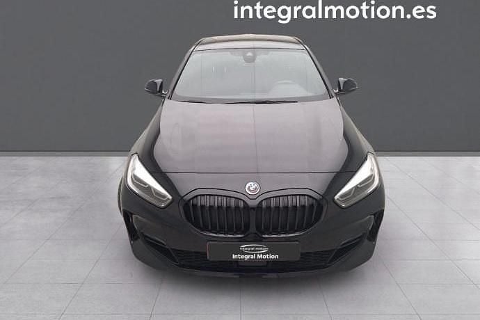 Usado BMW 116 115 HP (84 kW) 2023 Citadino
