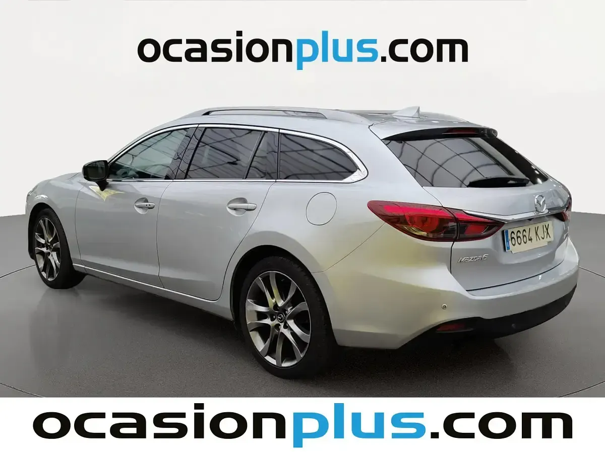 Usado Mazda 6 Luxury 150 CV (110 kW) 2018 Gris Familiar