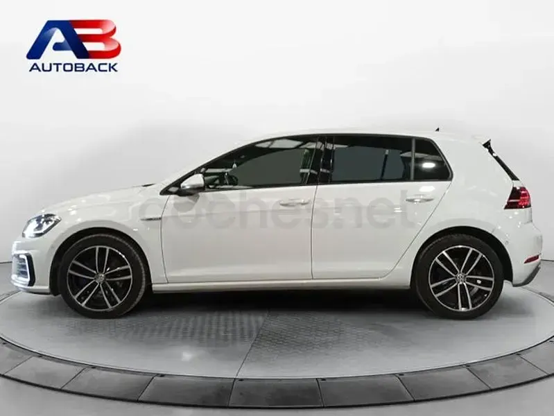 Usado VW Golf VII GTE 204 HP (150 kW) 2020 Branco Sedan