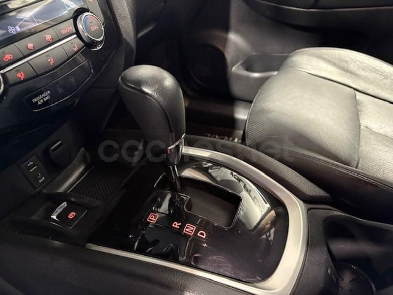 Usado Nissan X-Trail Tekna 130 CV (95 kW) 2015 Gris / plata SUV