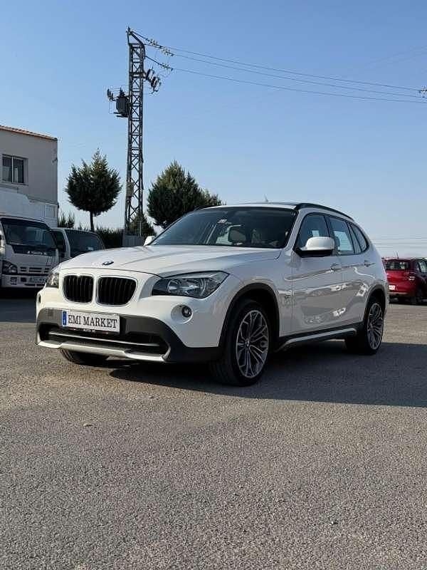 Blanco Usado 2011 BMW X1 SUV | 9499 € (Buen precio) - Imagen 1/4