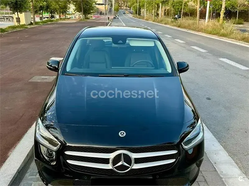 Usado Mercedes B250e 218 CV (160 kW) 2022 Negro Monovolumen