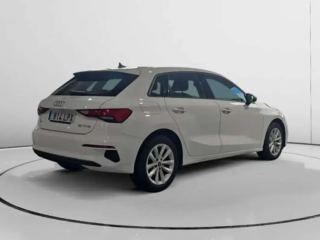 Usado Audi A3 Sportback e-tron Advanced Plus 110 CV (80 kW) 2021 Blanco Utilitario
