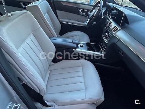 Gris / plata Usado 2014 Mercedes E300 Avantgarde Berlina | 17.900 € (Precio justo) - Imagen 1/4