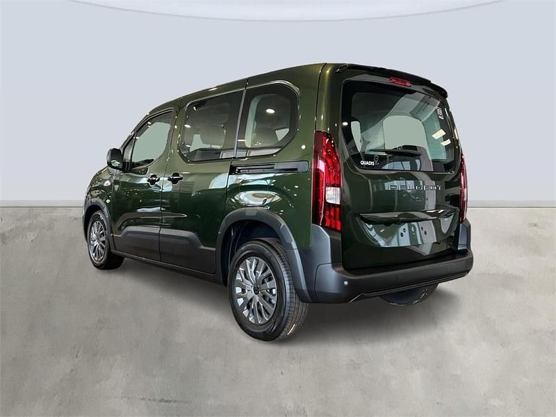 Nuevo Peugeot Rifter Allure 101 CV (74 kW) 2025 Verde olivine Monovolumen