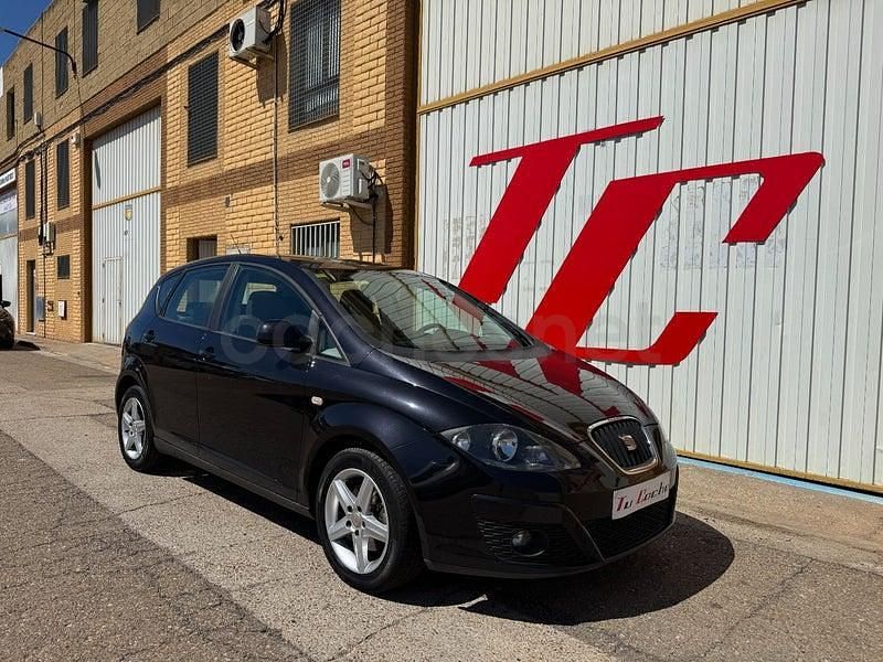 Negro Usado 2011 Seat Altea Reference Monovolumen | 4999 € (Precio justo) - Imagen 1/4