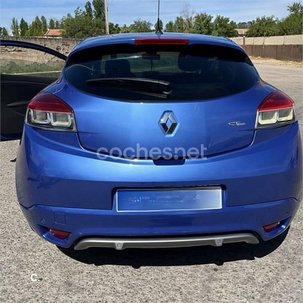 Usado Renault Mégane Dynamique 130 CV (95 kW) 2013 Azul Berlina