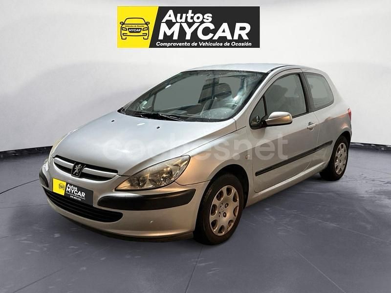 Usado Peugeot 307 90 HP (66 kW) 2002 Cinzento Sedan
