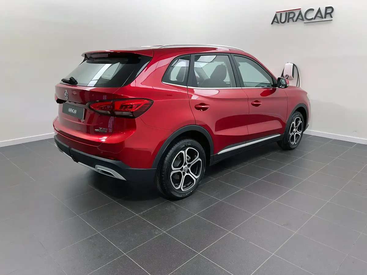 Nuevo MG ZS Comfort 197 CV (144 kW) 2025 Rojo SUV