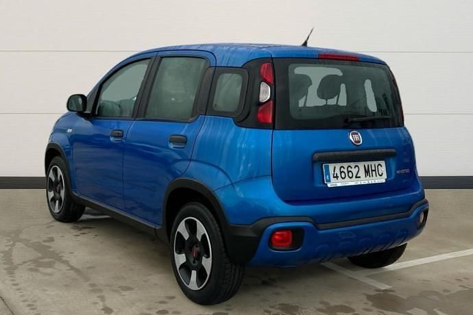 Usado Fiat Panda Cross Cross 71 CV (52 kW) 2023 Azul Utilitario