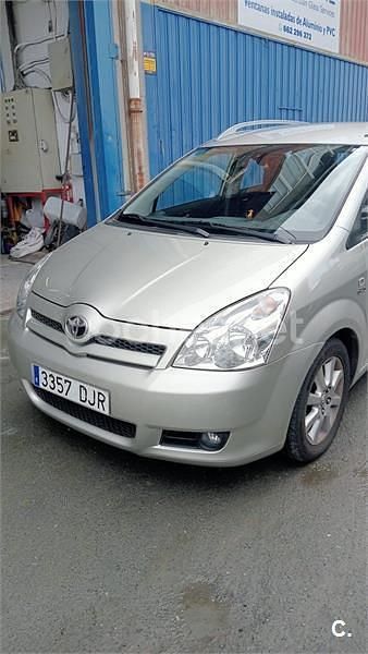 Gris / plata Usado 2005 Toyota Corolla Verso Luna Monovolumen | 3500 € (Precio justo) - Imagen 1/1