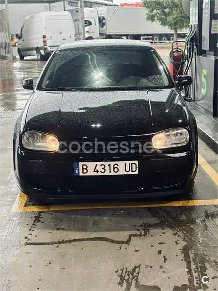Usado VW Golf III Highline 110 CV (80 kW) 1998 Negro Berlina