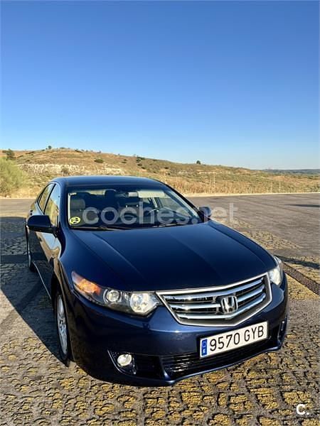 Azul Usado 2010 Honda Accord Elegance Berlina | 6800 € (Precio justo) - Imagen 1/4