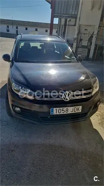 Usado VW Tiguan 140 CV (102 kW) 2015 Negro SUV