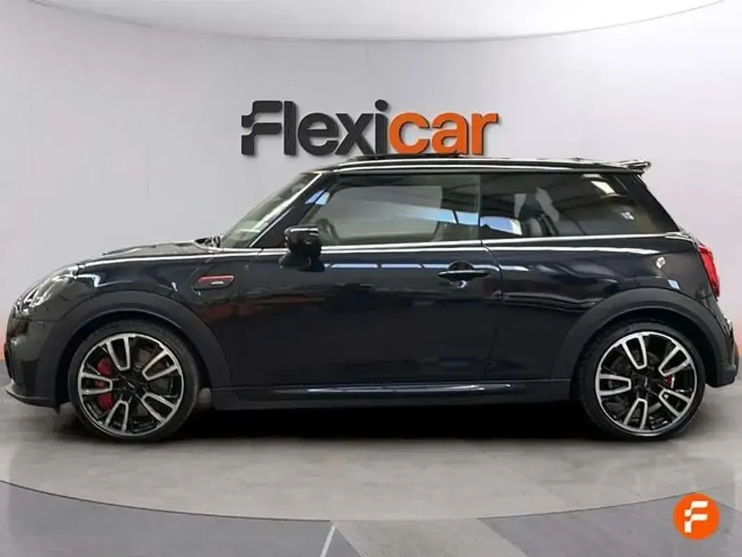 Usado Mini John Cooper Works 231 CV (169 kW) 2021 Negro Utilitario
