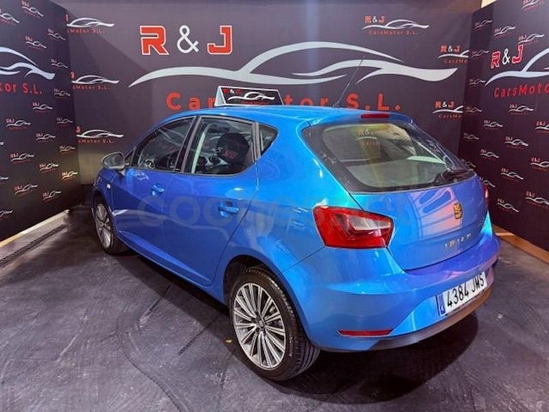 Käytetty Seat Ibiza CONNECT 90 HP (66 kW) 2016 Sininen Sedan