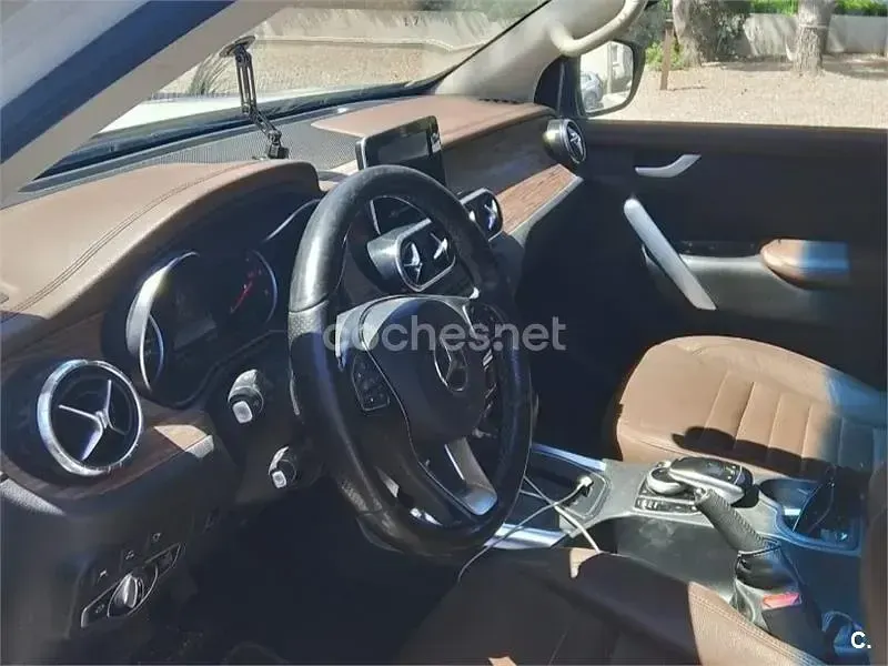 Usado Mercedes X350 Progressive 258 CV (189 kW) 2020 Blanco Pickup/Camioneta