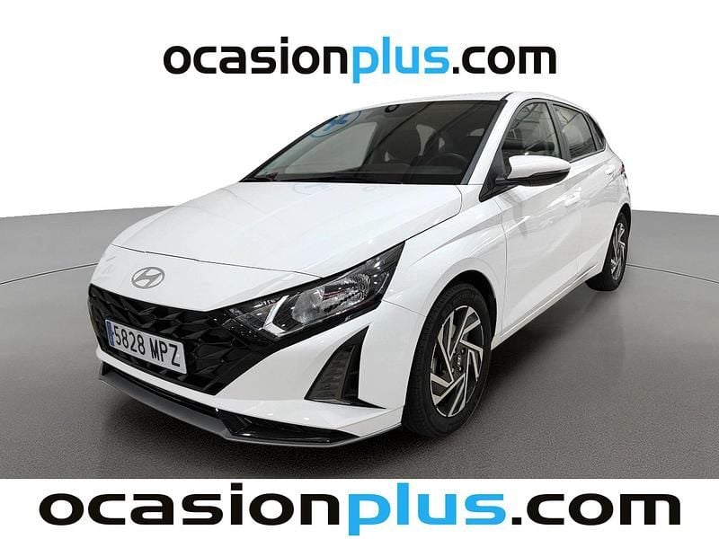 Blanco Usado 2024 Hyundai i20 Utilitario | 17.900 € (Precio justo) - Imagen 1/4