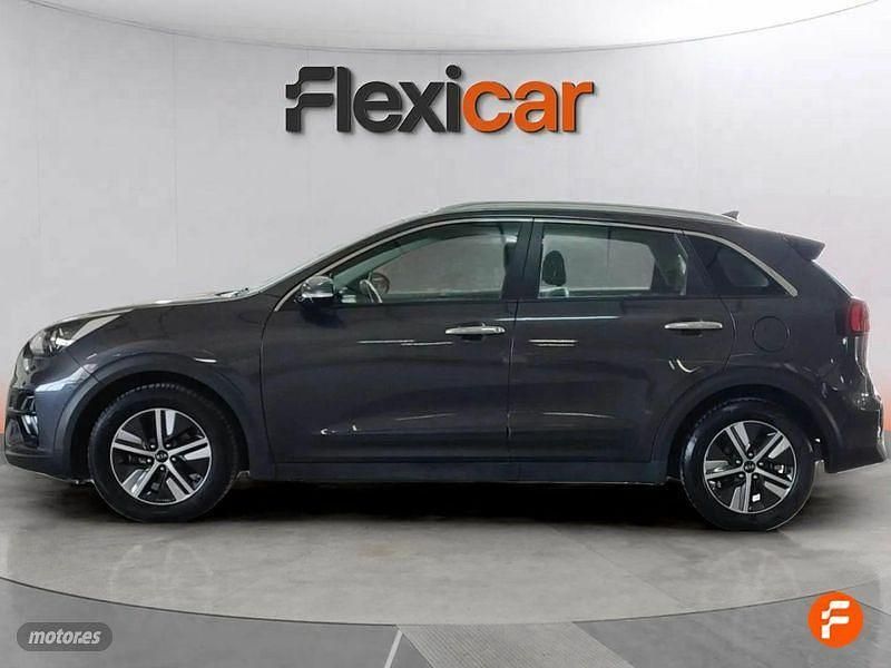 Usado Kia Niro 141 CV (103 kW) 2021 Gris SUV