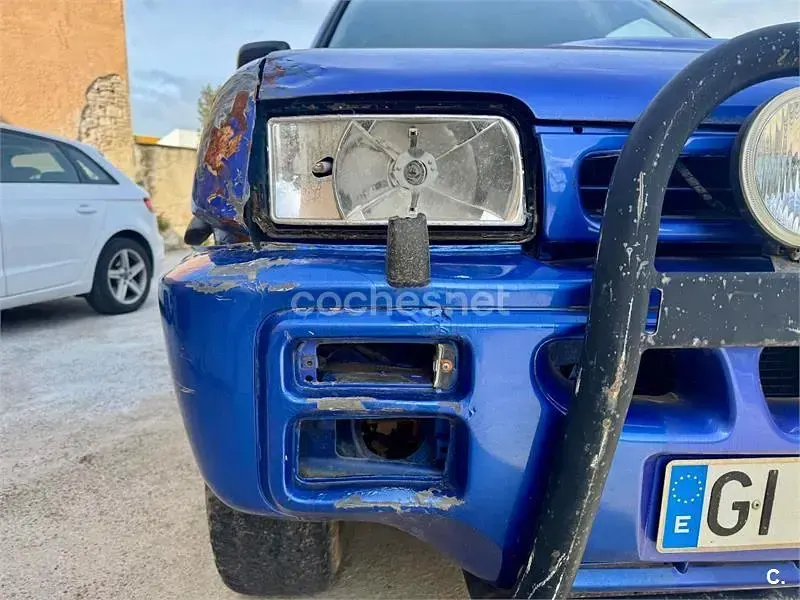 Usado Nissan Terrano 100 CV (73 kW) 1995 Azul SUV