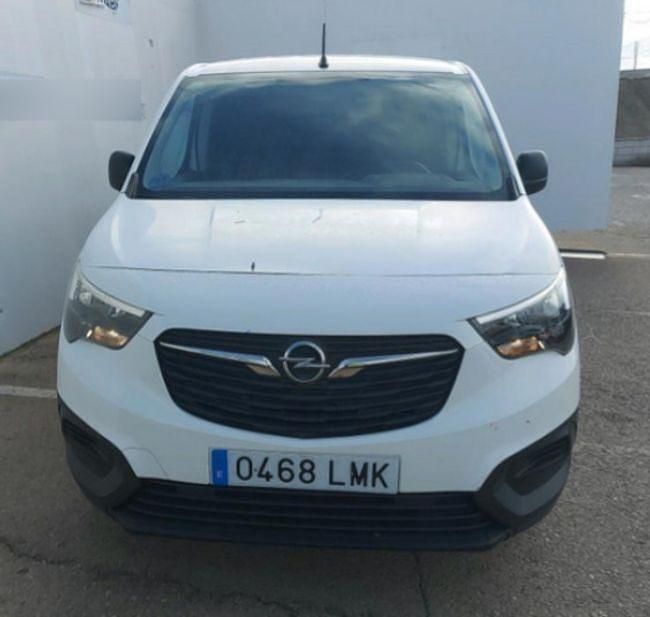 Usado Opel Combo 102 CV (75 kW) 2021 Blanco Monovolumen