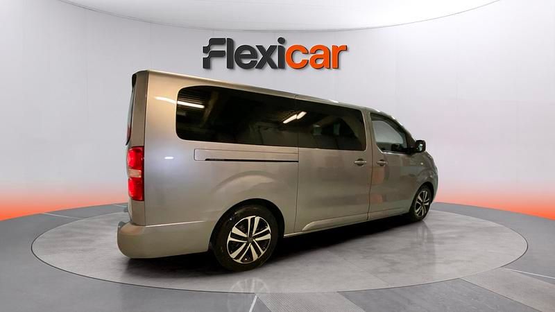 Begagnad Peugeot Traveller Business-Line 180 HK (132 kW) 2024 Grå Minibuss