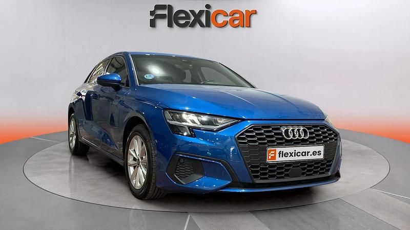 Usado Audi A3 Premium 111 CV (81 kW) 2023 Azul Berlina